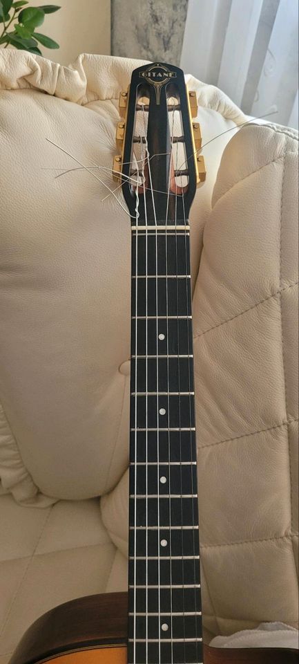 Django Reinhardt Gitarre gitane D 500 in Koblenz