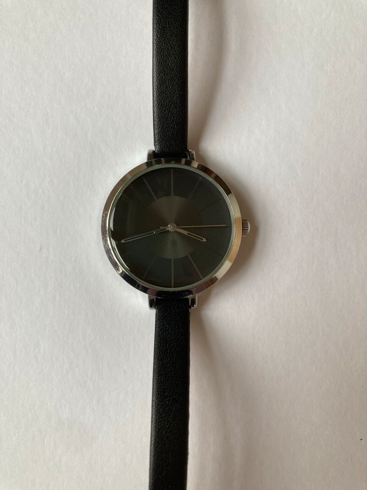 Armbanduhr Uhr schwarz Lederarmband Bijou Brigitte in Kirchheim unter Teck
