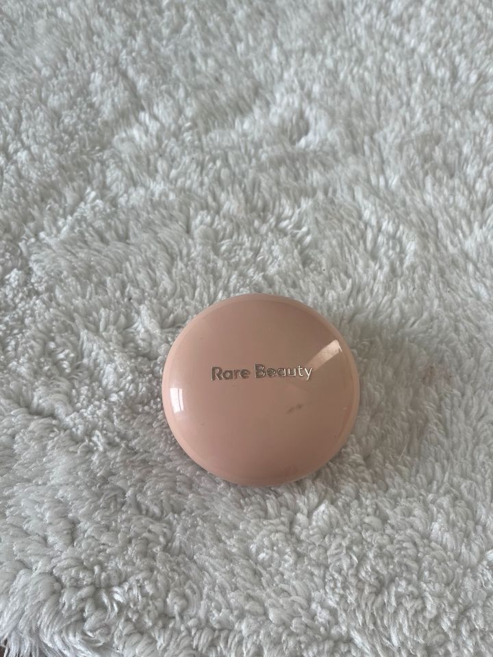 Rare Beauty Highlighter exhilerate in Gießen