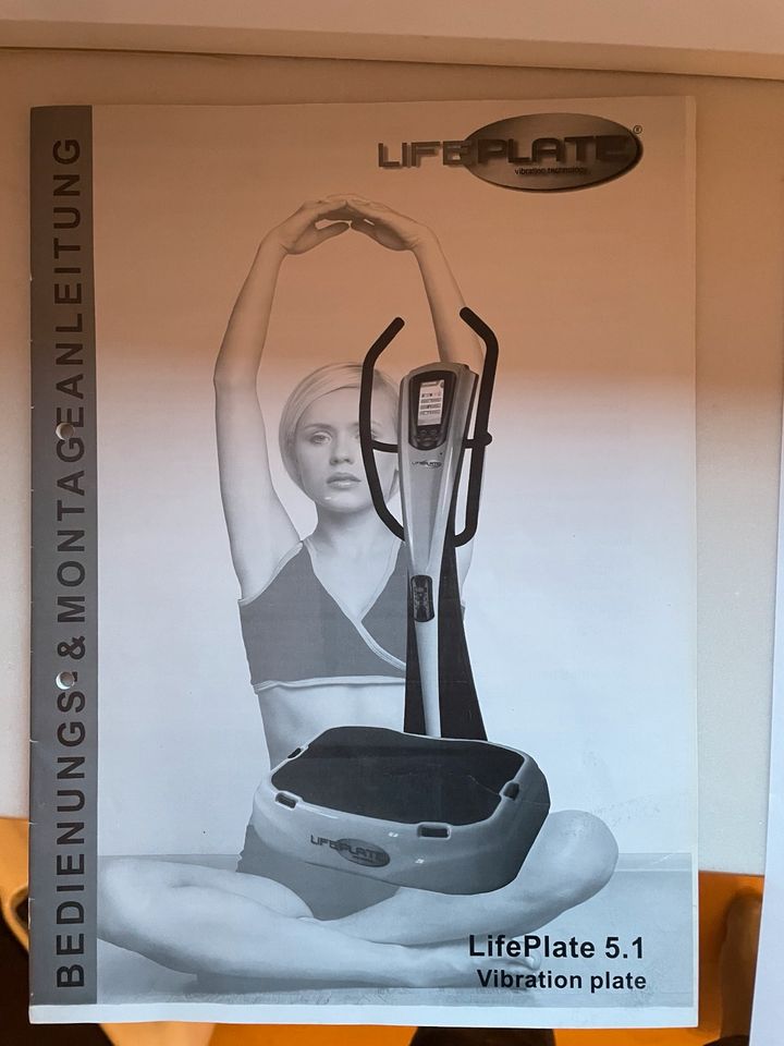 Vibrationsplatte „LifePlate 5.1“ in Lilienthal