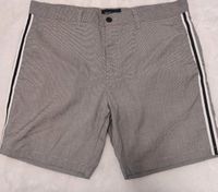 Karierte kurze Hose short bermuda grau schwarz weiß gr. L Obergiesing-Fasangarten - Obergiesing Vorschau