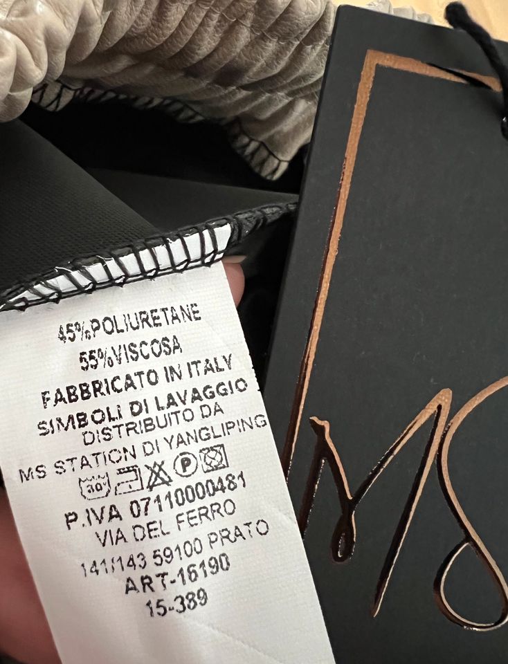 Tolle Damen JOGPANTS HOSE ⚜️ Lederimitat ⚜️ Made in Italy in Blaubeuren