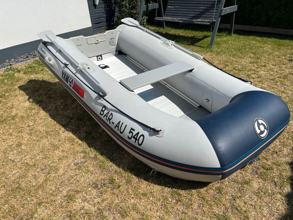 Schlauchboot Yamaha 310 S mit 4 Takt Mercury in Zella-Mehlis