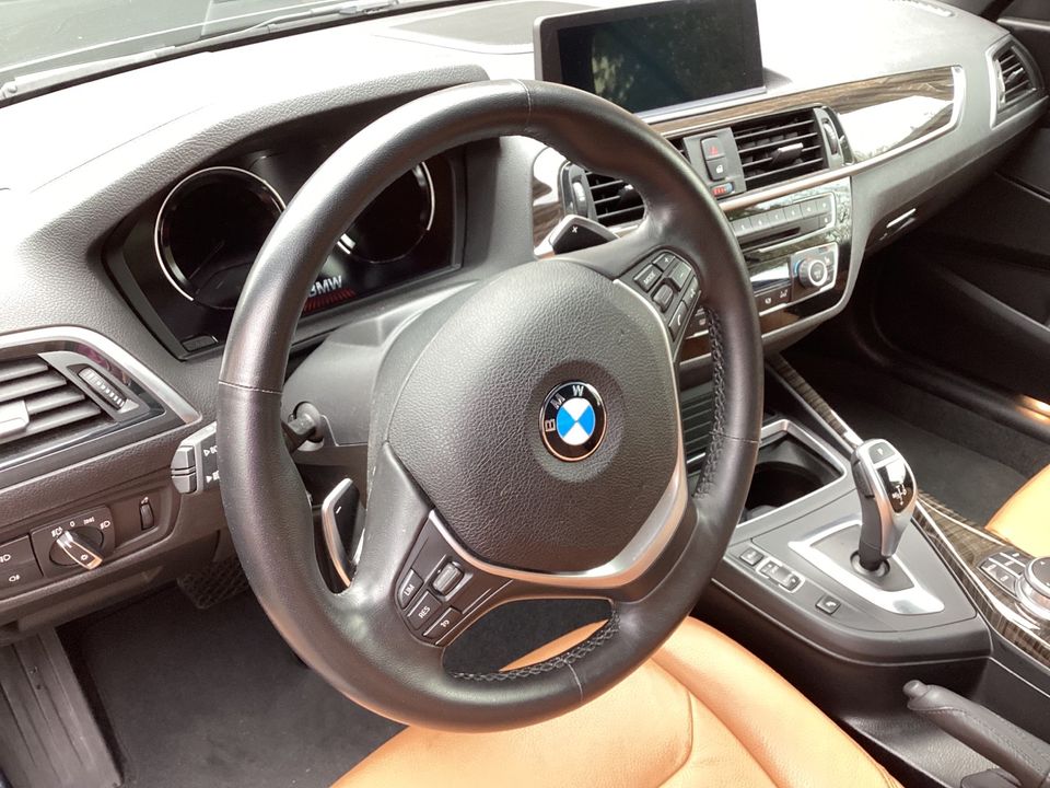 BMW 230 i Cabrio Luxury Line in Hermannsburg