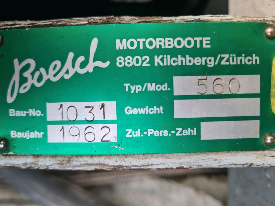 Boesch 560 Mahagoni Holzboot Sport Boot in Gosen-Neu Zittau