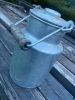 Alte DDR Milchkanne, Wasserkanne, Alu, Deko, Pflanzgefäß, Trödel Sachsen - Weischlitz Vorschau