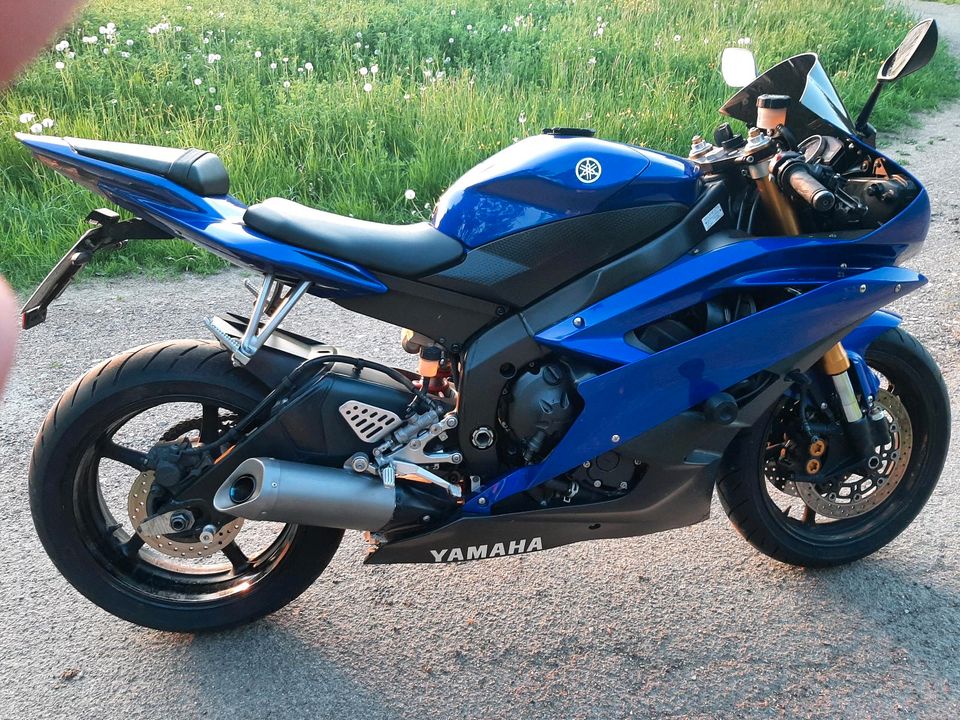 Yamaha YZF-R6 in Parsberg