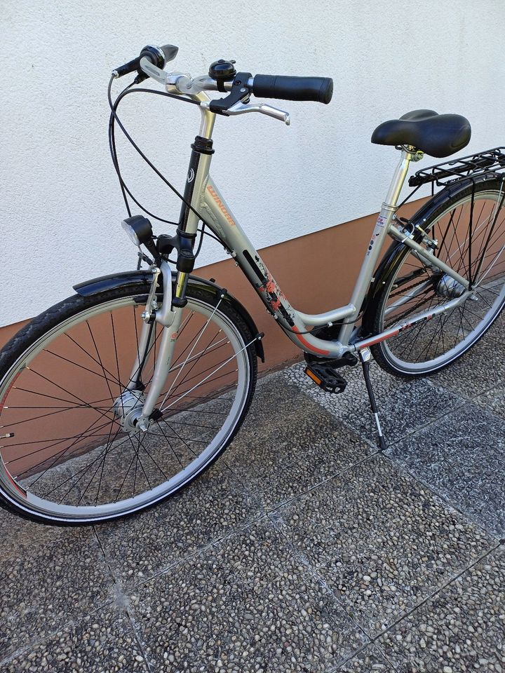 DAMEN-FAHRRAD     GELEGENHEITSKAUF in Osann-Monzel