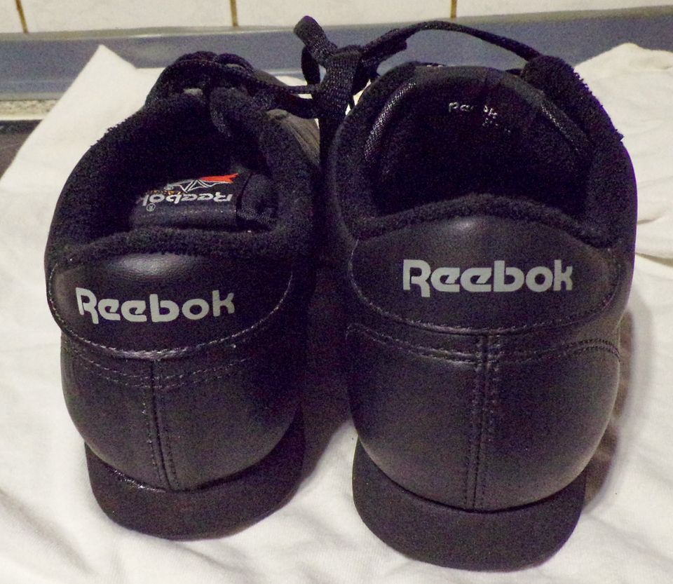 REEBOK Princess-Sneaker schwarz Damen Sneaker Fitness Training Gr in Frankfurt am Main