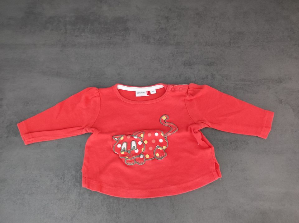 AL62 rotes Langarmshirt von Berti mit Katze Gr. 62 in Bremen