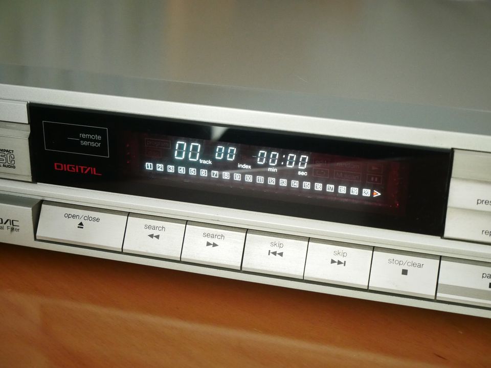 CD-Player Technics SL-P230, silbern, gebraucht in Dülmen