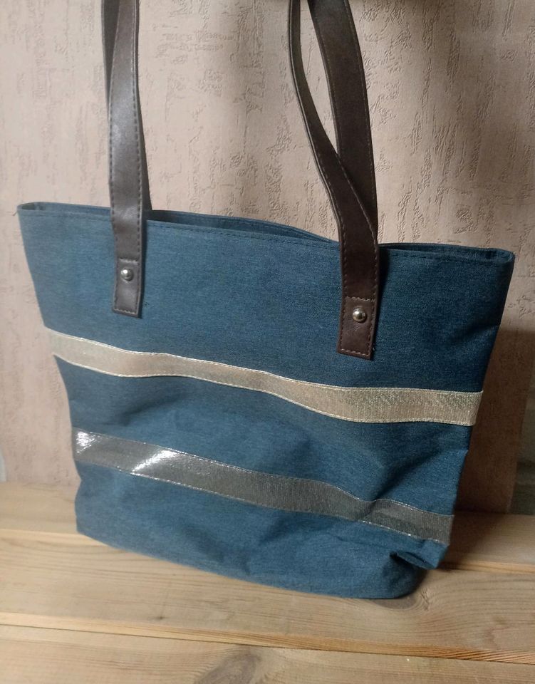 Handtasche Damen blau in Duisburg