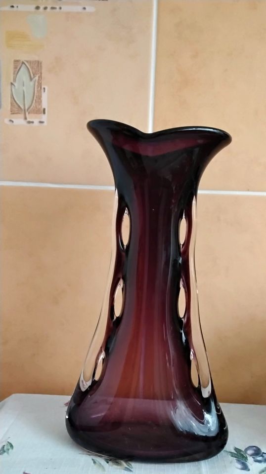 Alte Vase aus Glas 42cm in Berlin