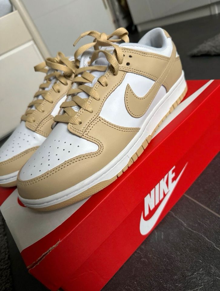 Nike Dunk Low in Neuss