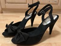Stilettos der Marke H&M in Größe 37 neuwertig München - Bogenhausen Vorschau