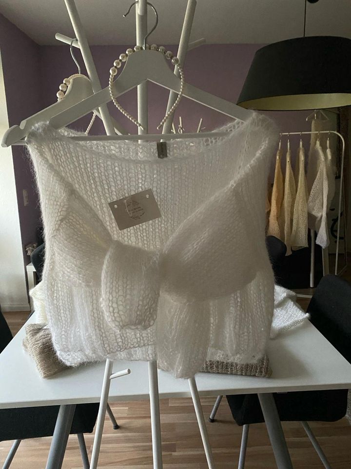 Braut Pulli Hochzeit Mohair Seide Pullover weiß kurz kastig in Lilienthal