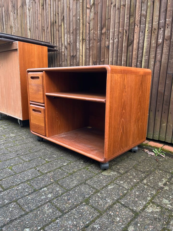 Teak Phono Schrank, Mid Century Design.1960er Danish Kommode in Bielefeld