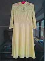 Midikleid Plisee mit Spitze, Gr. 36, NEU Hessen - Büdingen Vorschau
