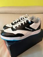 Reebok BB 4000 II Größe 45,5 Unisex Basketball Sneaker Hessen - Korbach Vorschau