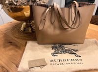 Burberry Wendeshopper Tasche Bag beige Glenchek Sachsen-Anhalt - Halle Vorschau