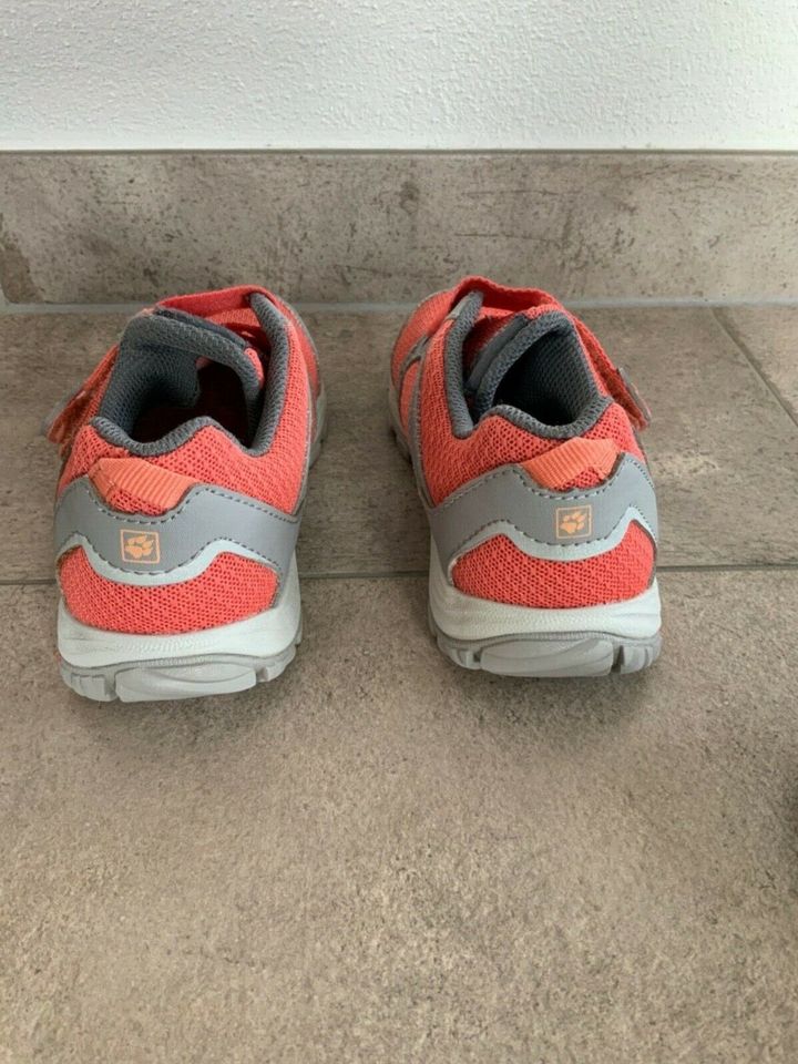 Jack Wolfskin Kinder Schuhe Sneaker apricot/grau 28 in Saaldorf-Surheim
