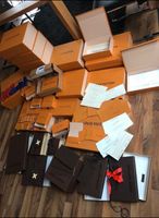 SAINT LAURENT VALENTINO HERMES LOUIS VUITTON BOTTEGA KARTON TÜTEN Nordrhein-Westfalen - Oerlinghausen Vorschau