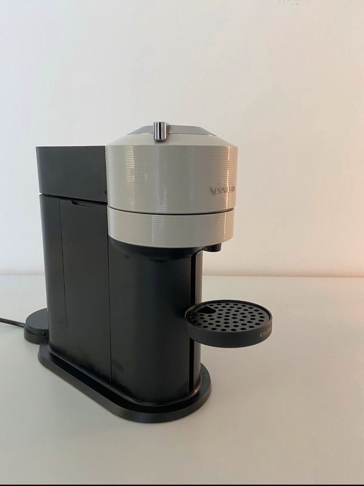Kaffeemaschine Nespresso Krups Vertuo Next Kapselmaschine in München