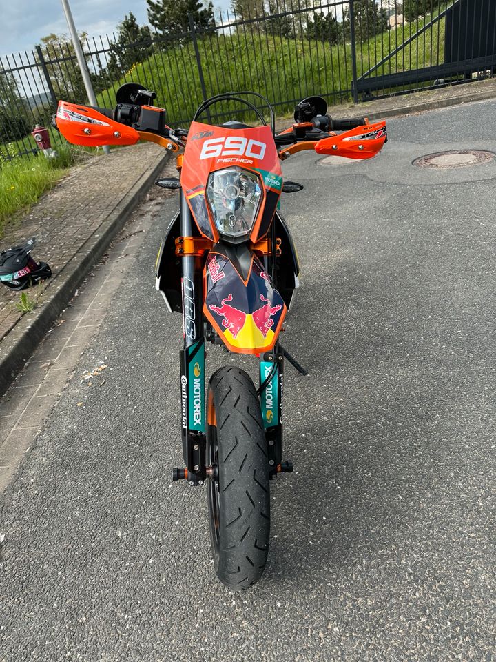 KTM SMC- R 690 in Windhausen