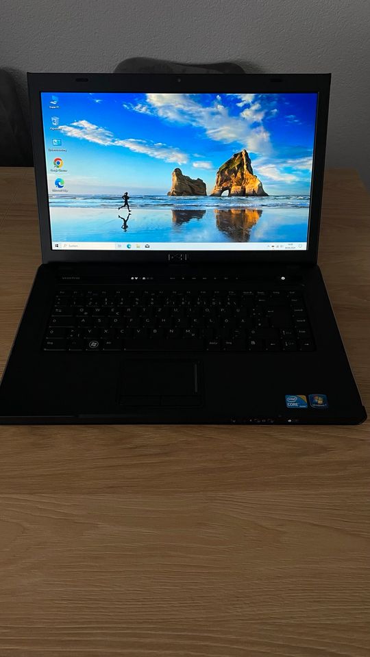 Dell Vostro 3500 15.6 zoll  i3 4GB 500GB hdd in Ebersbach an der Fils