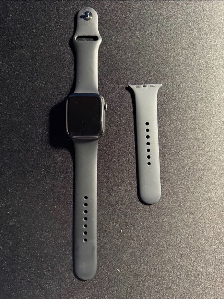 Apple Watch Series 6 Aluminium 44mm in Kalefeld