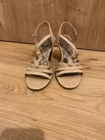 Sandalen mit Absatz von Esprit in Gr. 36 Sachsen-Anhalt - Harbke Vorschau