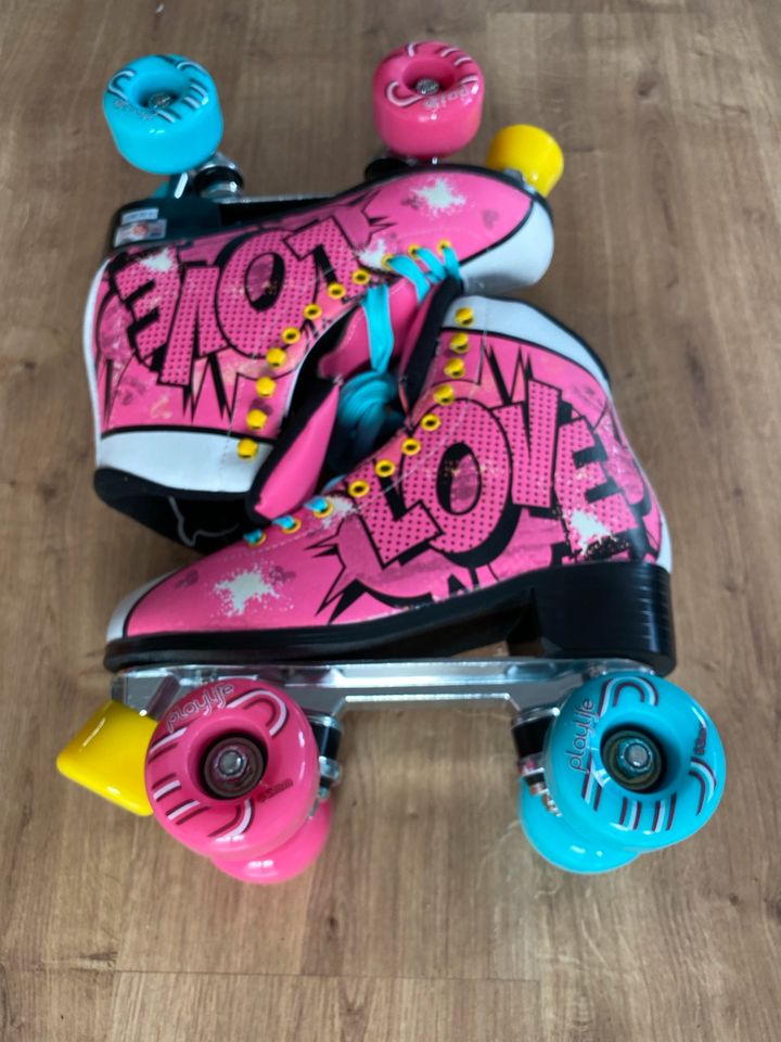 Playlife Kiss Roller Skate in Lehrte