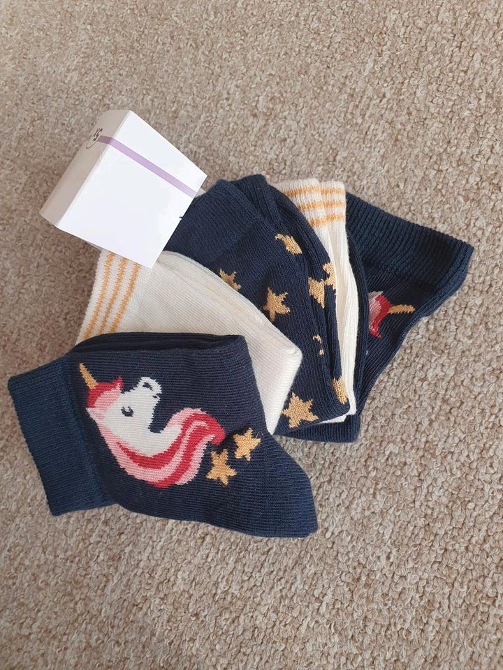 ☀️Neu☀️ Socken Einhorn/Sterne 5x  von Takko, Gr. 23-26 in Dresden