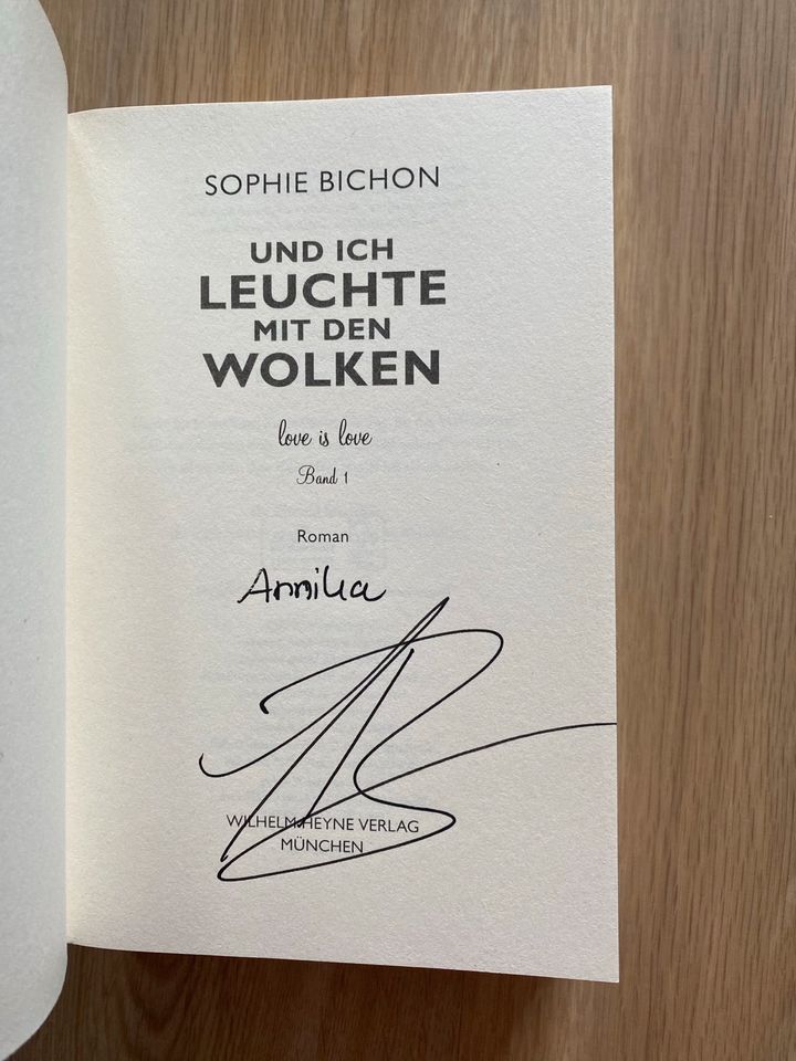 Sophie Bichon - love is love Reihe New Adult in Köln