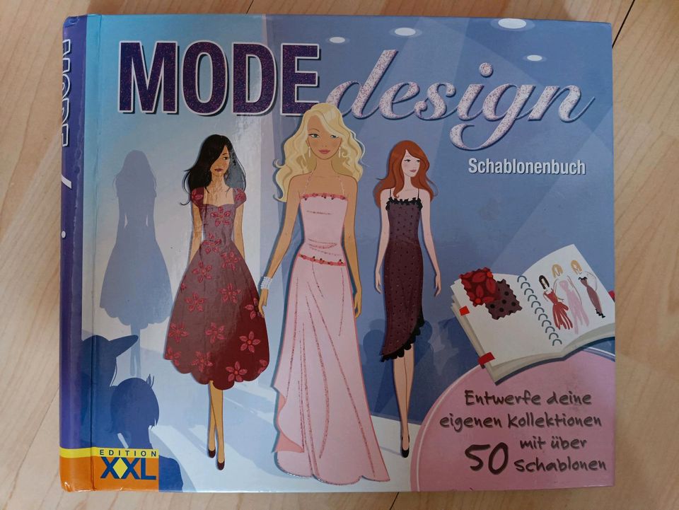 Buch Modedesign Schablonen Buch wie Neu in Donaueschingen
