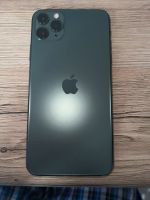 iPhone 11 Pro Max mit Hülle Schwerin - Görries Vorschau