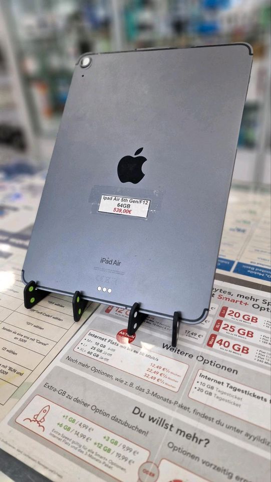 IiPad Air 5 Generation 64GB in Berlin