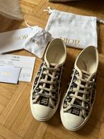 Christian Dior Walk‘n‘Dior Größe 39,5 Niedersachsen - Seevetal Vorschau