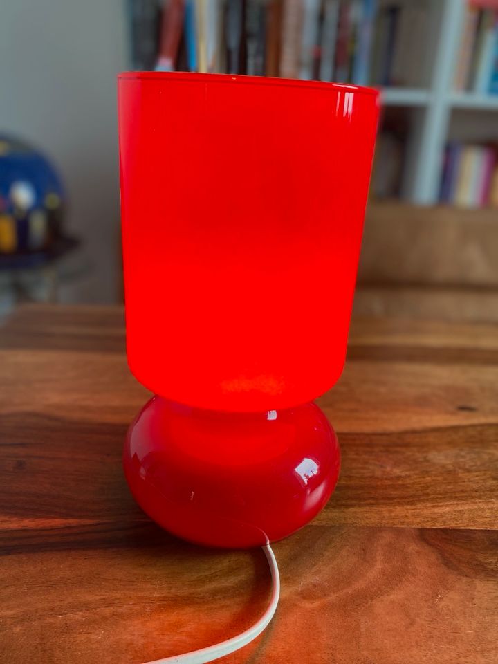 Rote Lampe IKEA Lykta in Remagen