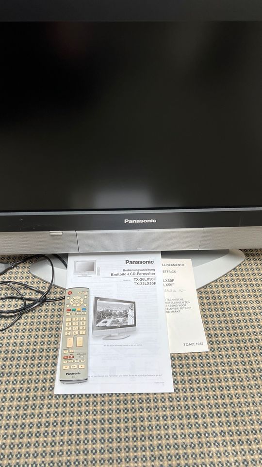 Panasonic TV LCD Fernseher 26 Zoll 26“ Camping Kinderzimmer in Mönchengladbach