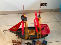 Playmobil Piratenschiff mit viel Zubehör wg Haushaltsauflösung Nordrhein-Westfalen - Detmold Vorschau