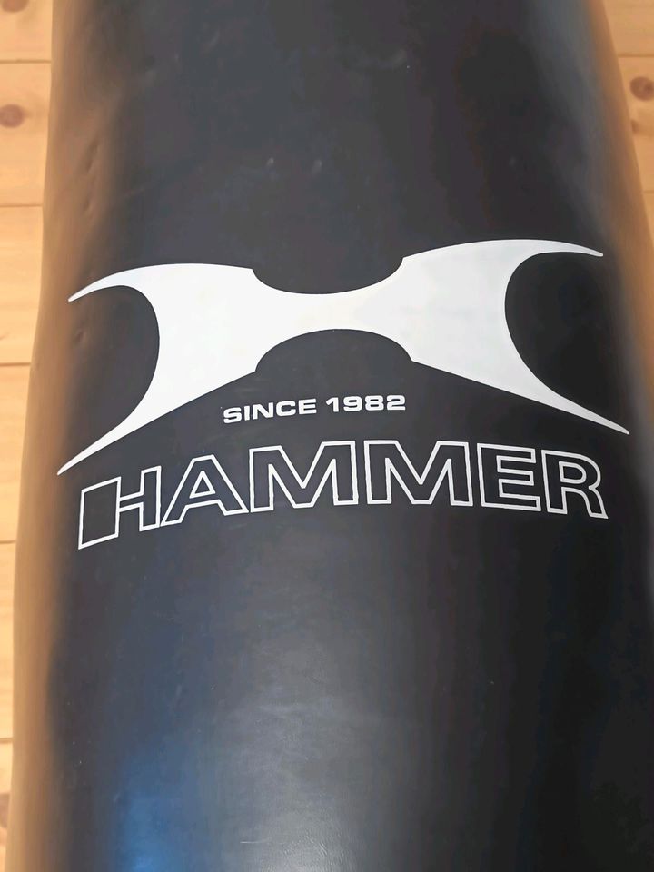 Boxsack/ Hammer 130 x 30 cm in Lage
