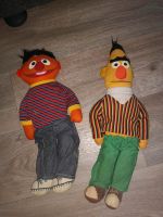 Vintage Ernie & Bert Knickebocker Kuschel Puppen Berlin - Marzahn Vorschau