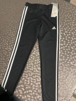 Adidas Trainingshose  Neu! Leggings Gr. 152 Sporthose Tights Fit Nordrhein-Westfalen - Dormagen Vorschau