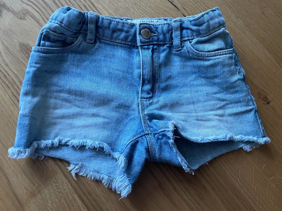 Kurze Hosen - Shorts Sommer in München