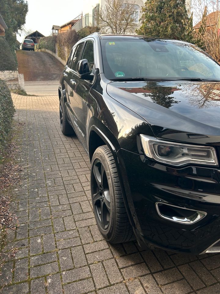 Jeep Grand Cherokee in Tübingen