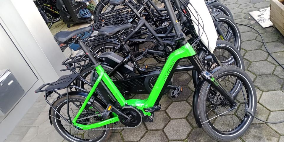 E-Bike, NEURAD, Victoria eFolding 7.2, Bosch, Faltrad in Overath