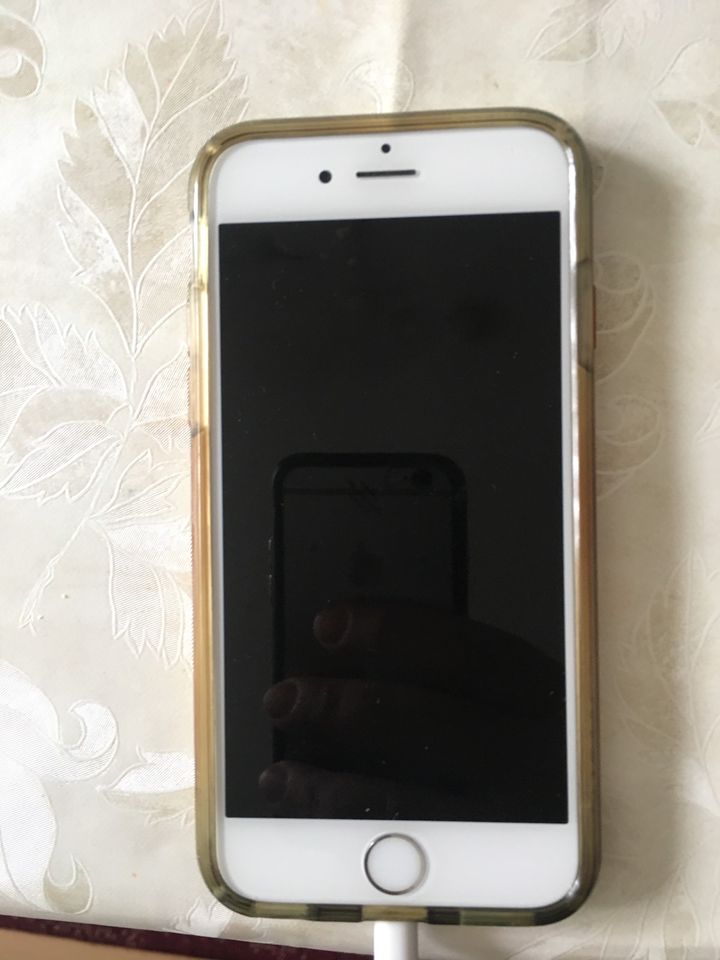 iPhone 6s in 64 gb in Köln