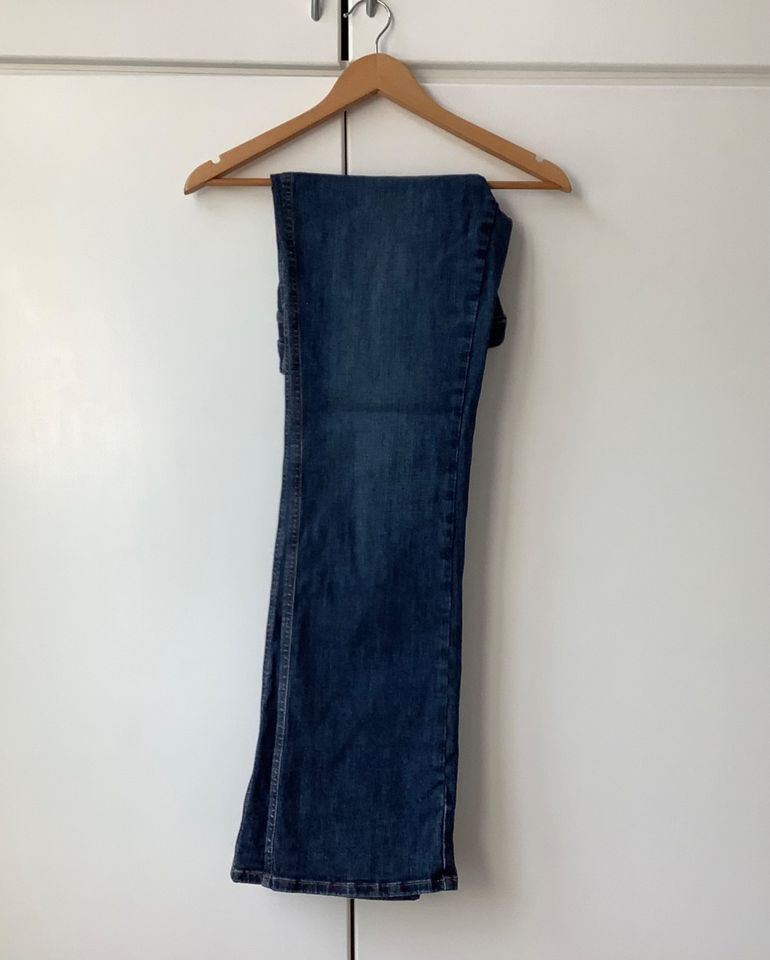 Damen Jeans Dunkel Blau Brax Größe 40  31/32 14R in Bielefeld