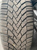 4 Continental Winterreifen 205/55 R 16 auf Alus mit 7,5 mm! Düsseldorf - Bilk Vorschau